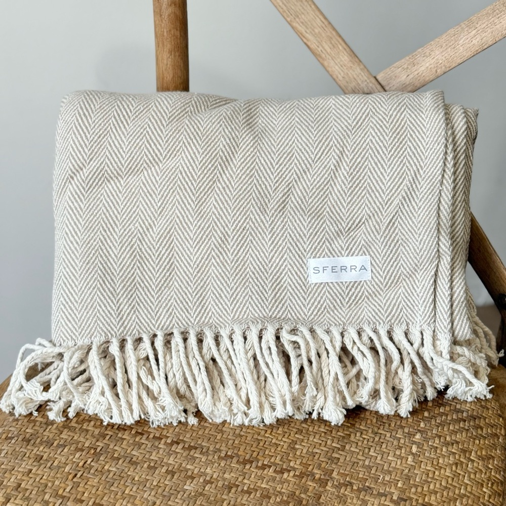 Sferra Celine Fringed Herringbone Cotton Throw Blanket New